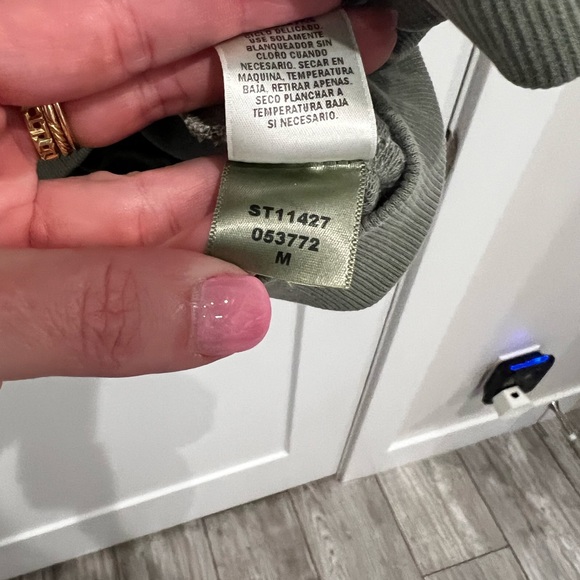 Splendid Camo Hoodie Size M - Picture 7 of 8